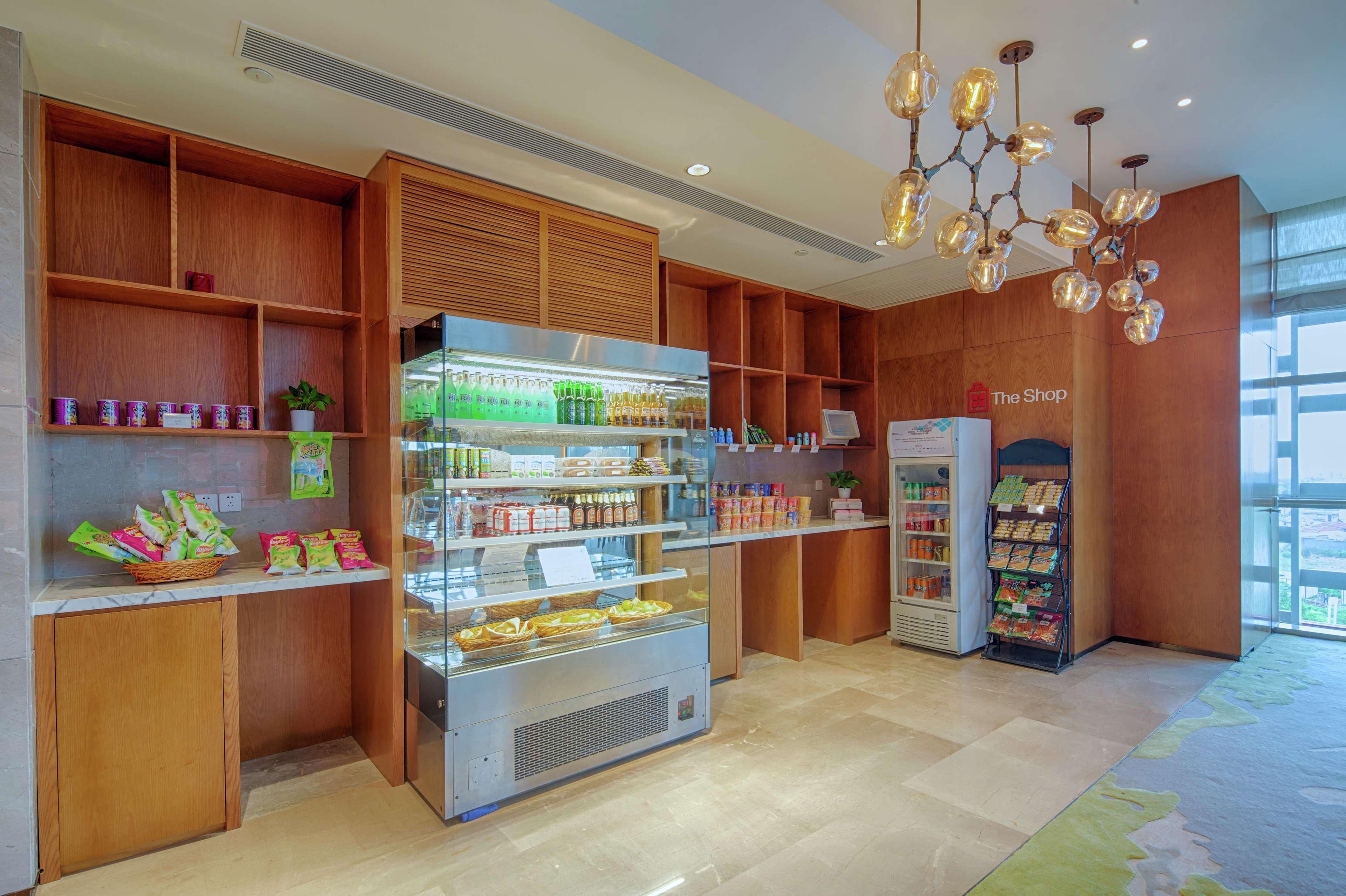 Hilton Garden Inn Zhuhai Hengqin Extérieur photo