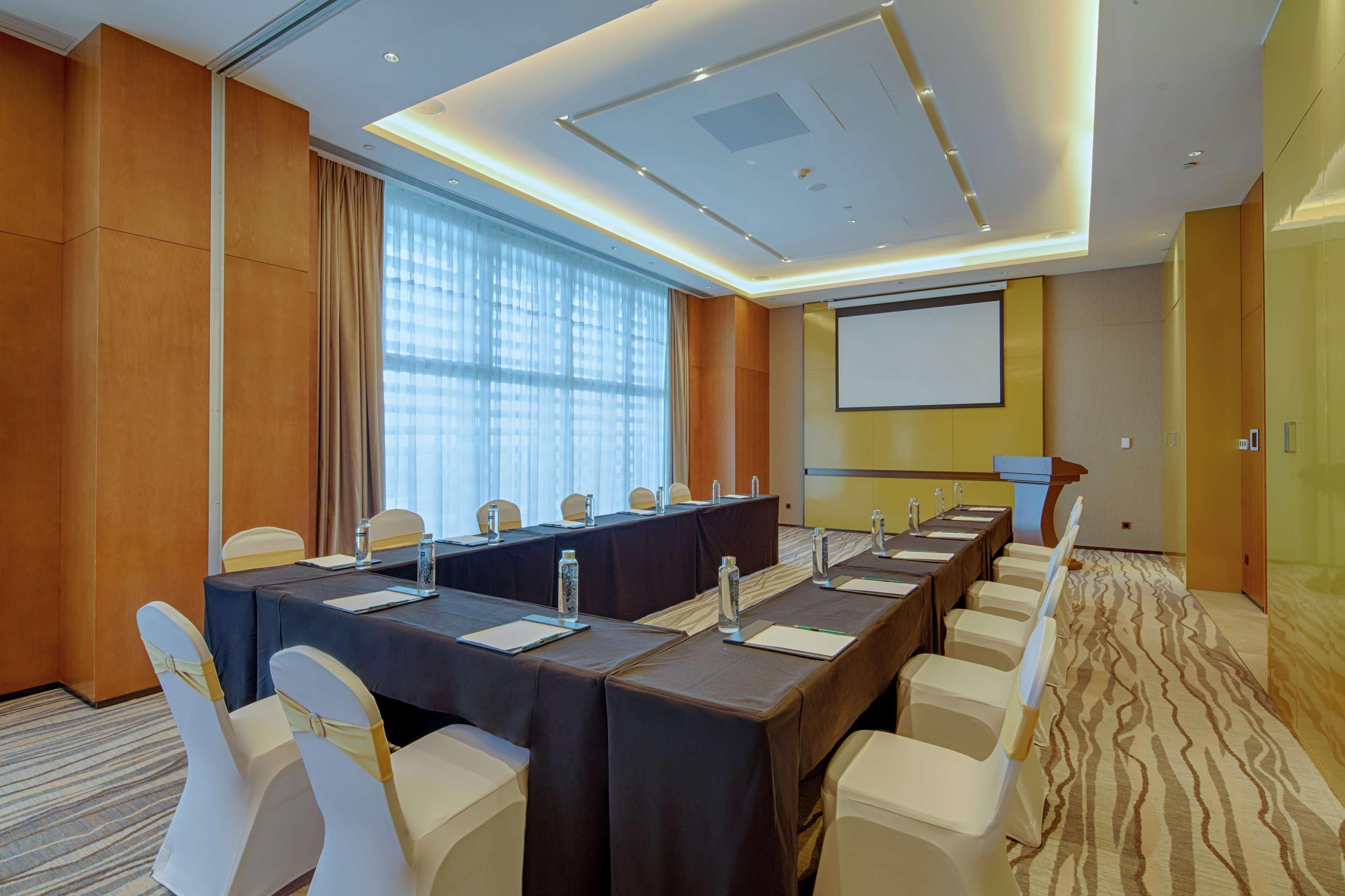 Hilton Garden Inn Zhuhai Hengqin Extérieur photo